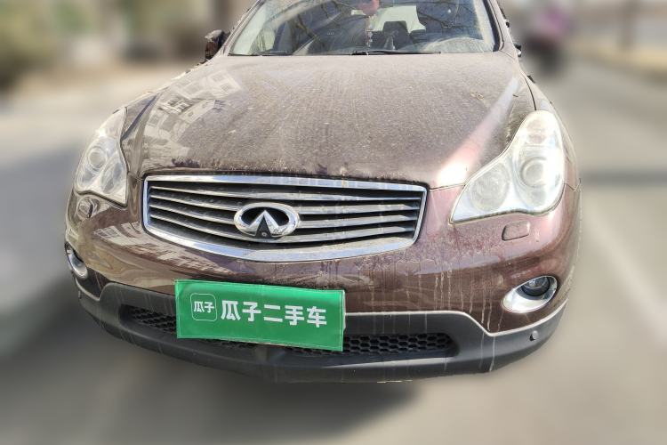 Used Infiniti QX50 2013 2.5L Two-Wheel-Drive Elegant Edition Front