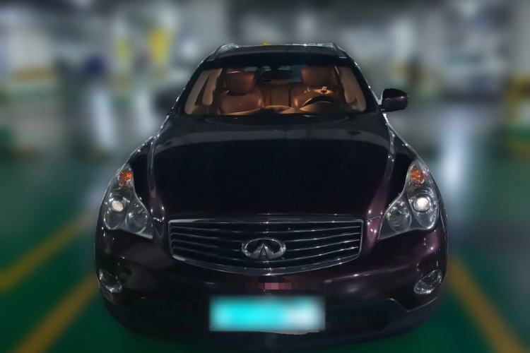 Used Infiniti QX50 2013 2.5L Two-Wheel-Drive Elegant Edition Front