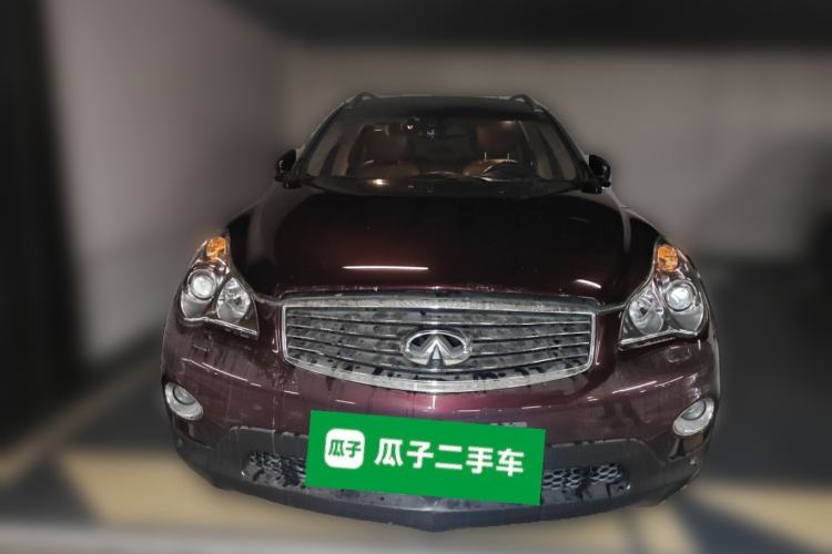 Used Infiniti QX50 2013 2.5L Two-Wheel-Drive Elegant Edition Front
