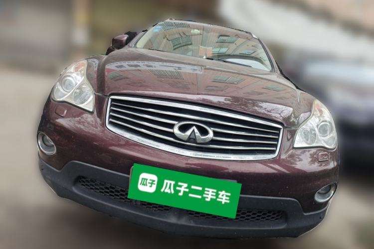 Used Infiniti QX50 2013 2.5L Two-Wheel-Drive Elegant Edition Front
