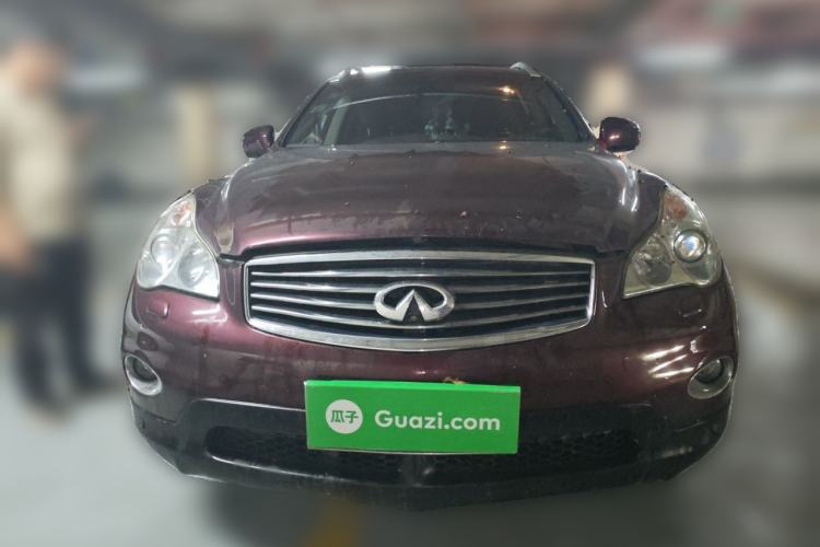 Used Infiniti QX50 2013 2.5L Two-Wheel-Drive Zunya Edition Front