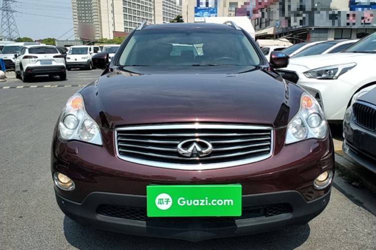 Used Infiniti QX50 2013 2.5L Two-Wheel-Drive Elegant Edition Front