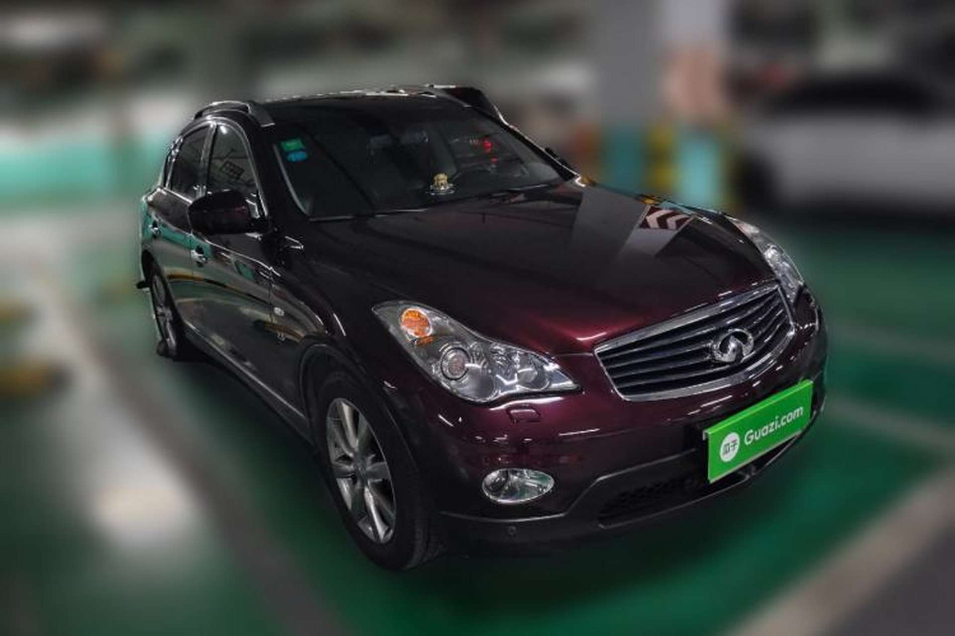 Used Infiniti QX50 2013 2.5L Two-Wheel-Drive Elegant Edition Front Right 45 Deg