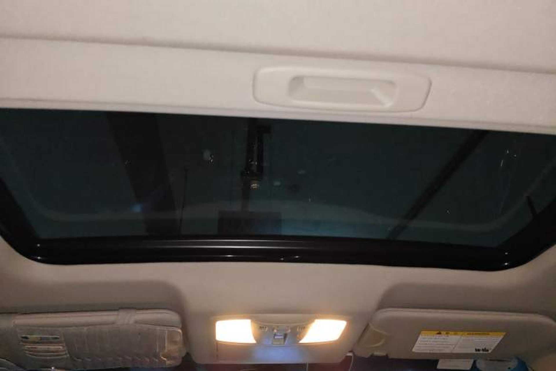 Used Infiniti QX50 2013 2.5L Two-Wheel-Drive Elegant Edition Headliner
