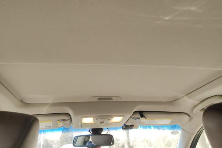 Used Infiniti QX50 2013 2.5L Two-Wheel-Drive Elegant Edition Headliner