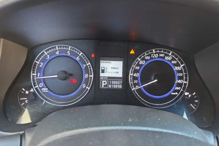 Used Infiniti QX50 2013 2.5L Two-Wheel-Drive Elegant Edition Instrument Cluster
