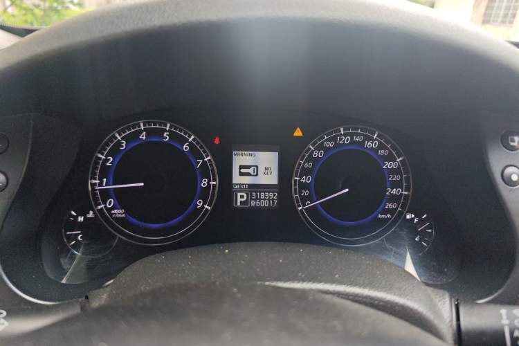 Used Infiniti QX50 2013 2.5L Two-Wheel-Drive Elegant Edition Instrument Cluster