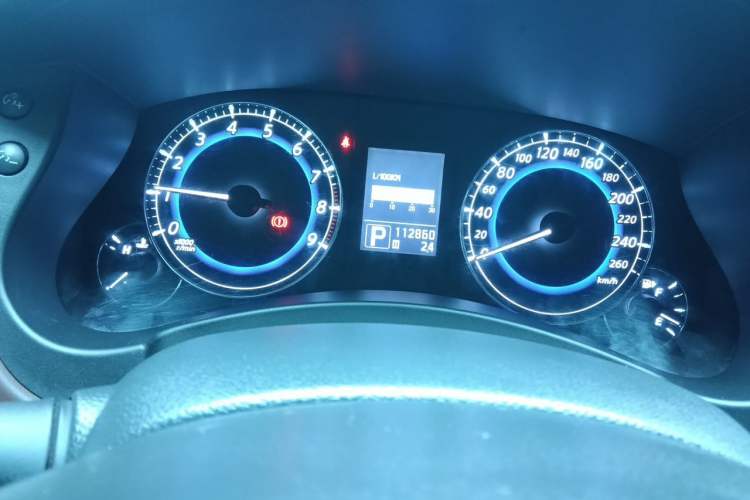 Used Infiniti QX50 2013 2.5L Two-Wheel-Drive Elegant Edition Instrument Cluster