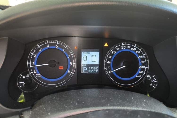 Used Infiniti QX50 2013 2.5L Two-Wheel-Drive Elegant Edition Instrument Cluster