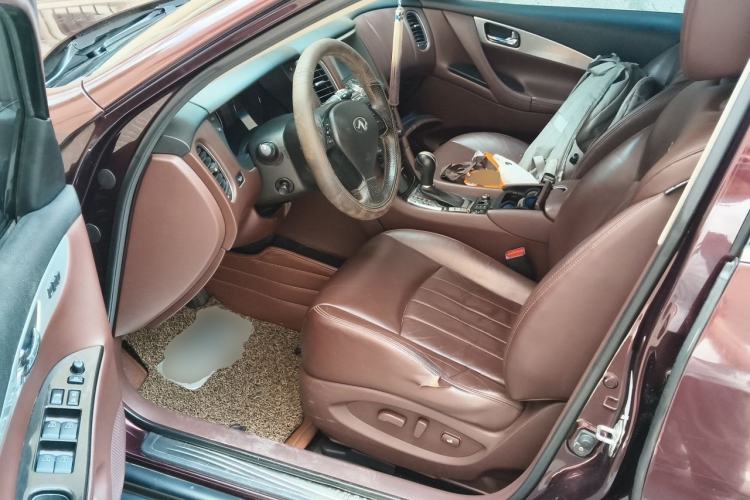 Used Infiniti QX50 2013 2.5L Two-Wheel-Drive Zunya Edition Left Front Seat