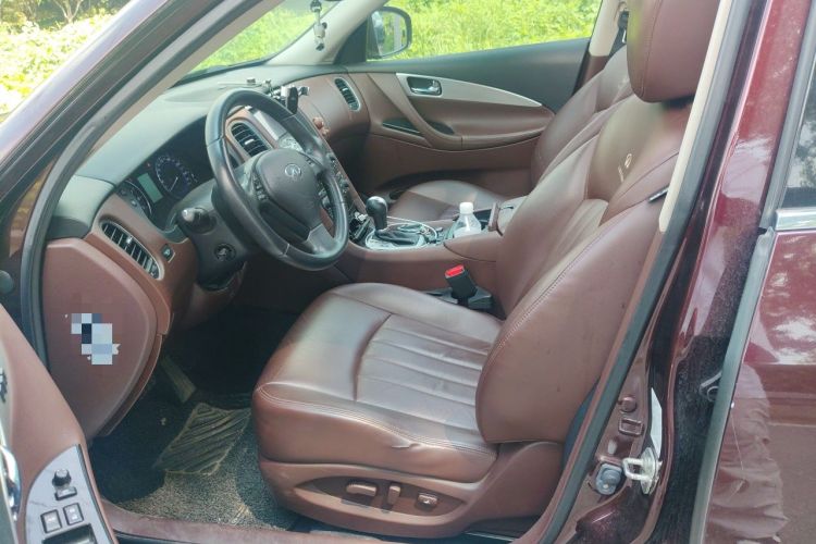 Used Infiniti QX50 2013 2.5L Two-Wheel-Drive Elegant Edition Left Front Seat