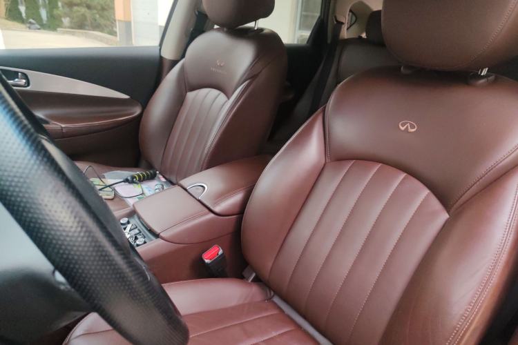 Used Infiniti QX50 2013 2.5L Two-Wheel-Drive Elegant Edition Left Front Seat