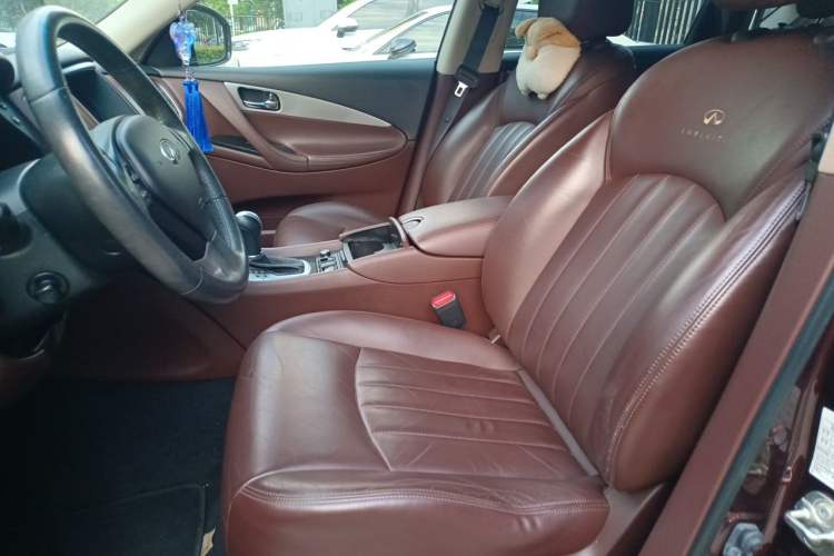 Used Infiniti QX50 2013 2.5L Two-Wheel-Drive Elegant Edition Left Front Seat