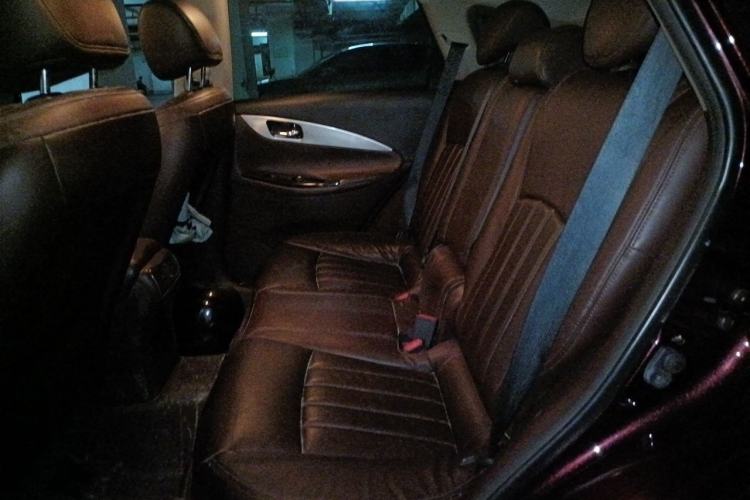 Used Infiniti QX50 2013 2.5L 4x4 Elegant Edition Left Rear Seat