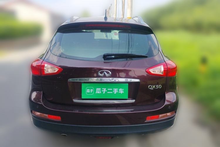 Used Infiniti QX50 2013 2.5L Two-Wheel-Drive Elegant Edition Rear