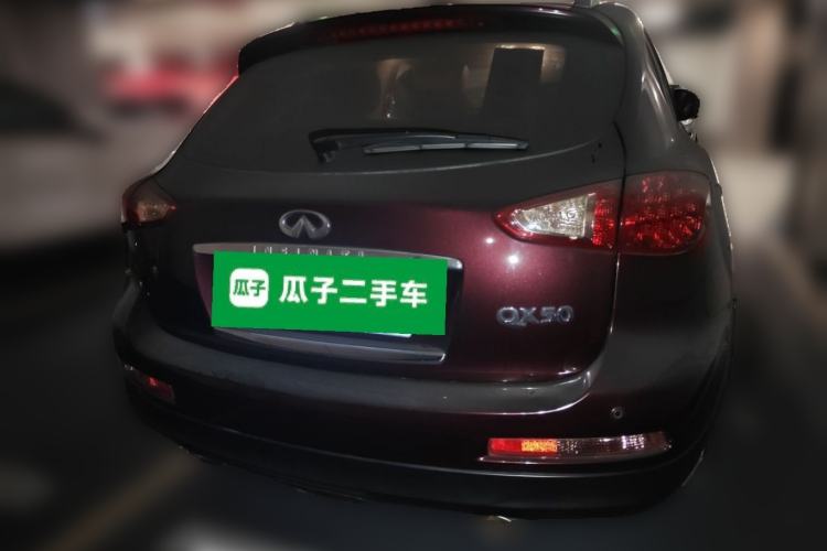 Used Infiniti QX50 2013 2.5L Two-Wheel-Drive Elegant Edition Rear