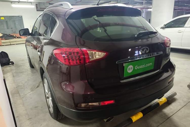 Used Infiniti QX50 2013 2.5L Two-Wheel-Drive Elegant Edition Rear Left 45 Deg