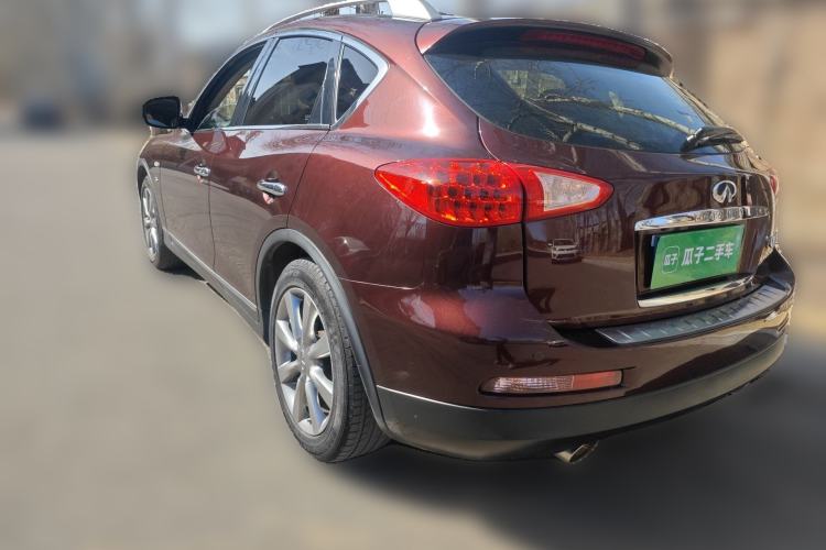 Used Infiniti QX50 2013 2.5L Two-Wheel-Drive Elegant Edition Rear Left 45 Deg