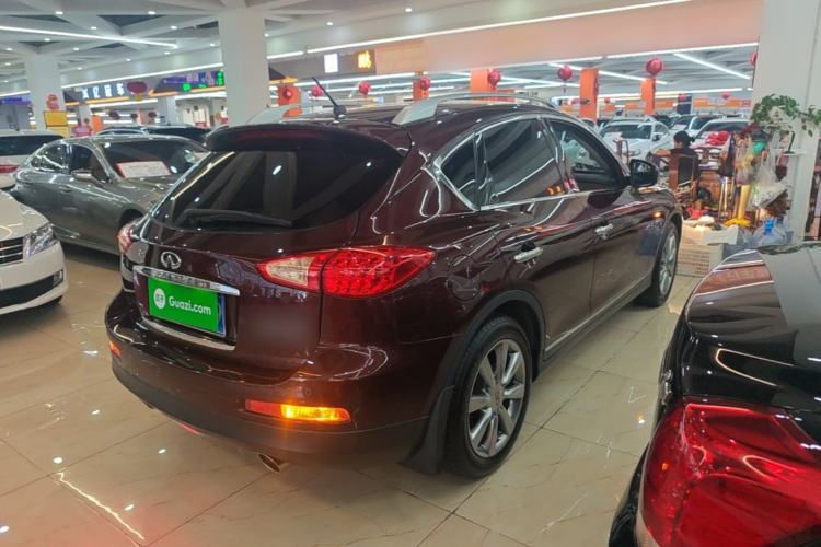 Used Infiniti QX50 2013 2.5L 4x4 Elegant Edition Rear Right 45 Deg