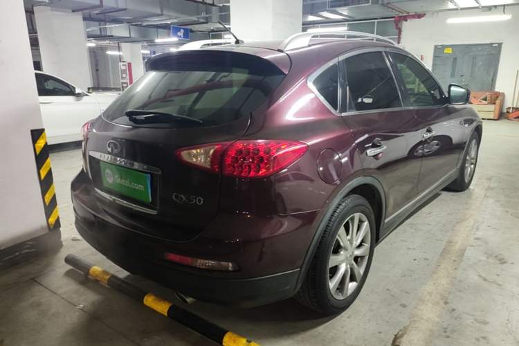 Used Infiniti QX50 2013 2.5L Two-Wheel-Drive Elegant Edition Rear Right 45 Deg