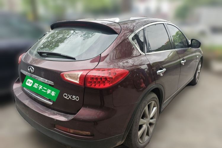Used Infiniti QX50 2013 2.5L Two-Wheel-Drive Elegant Edition Rear Right 45 Deg