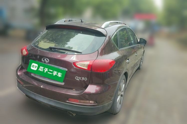 Used Infiniti QX50 2013 2.5L Two-Wheel-Drive Zunya Edition Rear Right 45 Deg