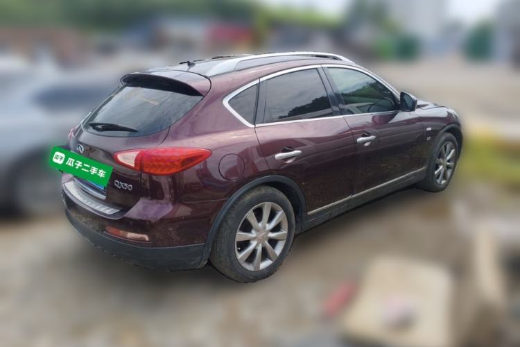 Used Infiniti QX50 2013 2.5L 4x4 Luxury Edition Rear Right 45 Deg