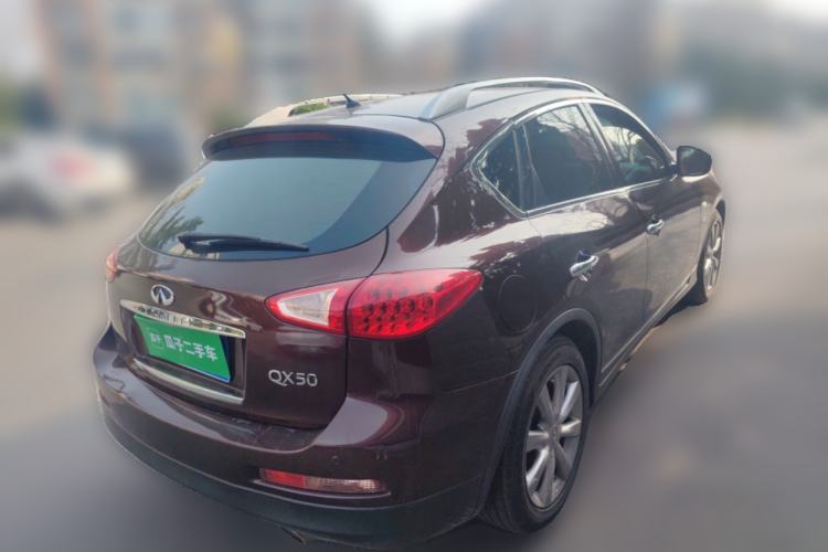 Used Infiniti QX50 2013 2.5L Two-Wheel-Drive Elegant Edition Rear Right 45 Deg