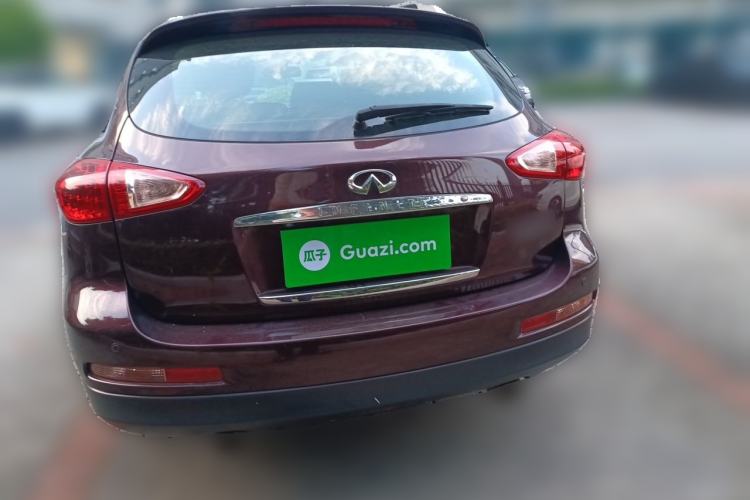 Used Infiniti QX50 2013 2.5L Two-Wheel-Drive Elegant Edition Rear
