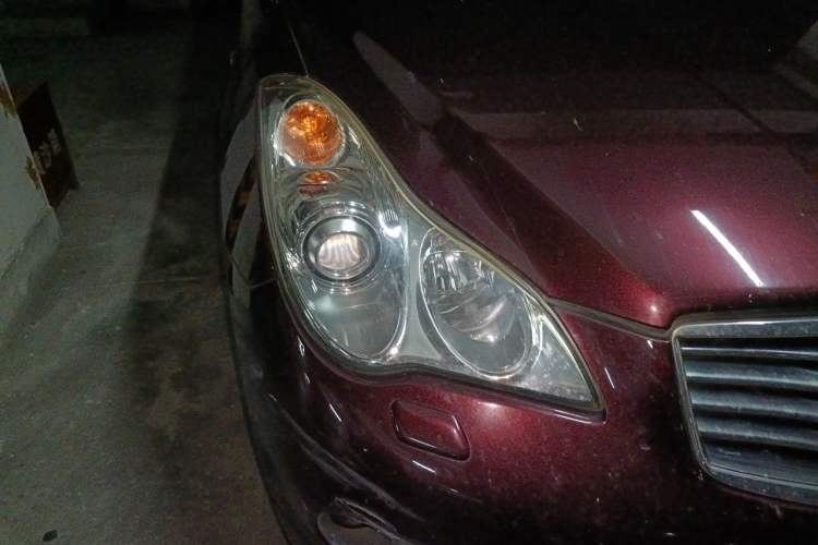 Used Infiniti QX50 2013 2.5L 4x4 Elegant Edition Right Front Headlight