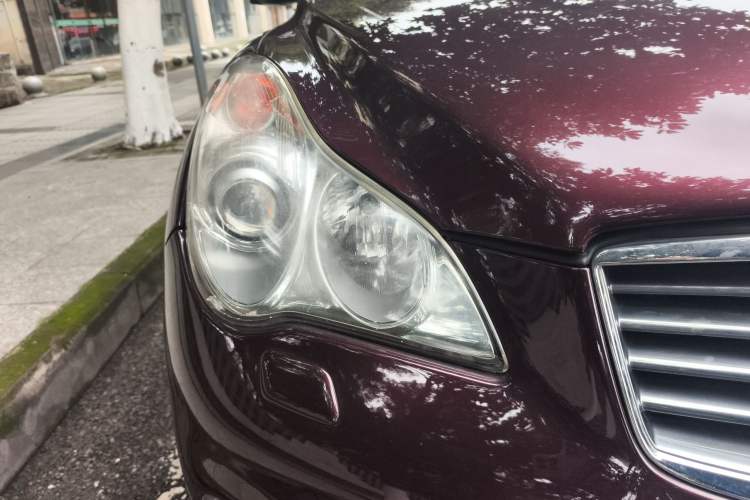Used Infiniti QX50 2013 2.5L 4x4 Elegant Edition Right Front Headlight