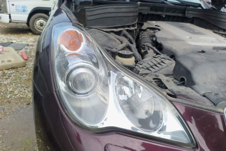 Used Infiniti QX50 2013 2.5L 4x4 Luxury Edition Right Front Headlight