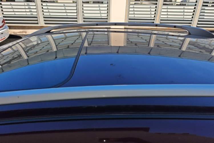 Used Infiniti QX50 2013 2.5L Two-Wheel-Drive Elegant Edition Roof
