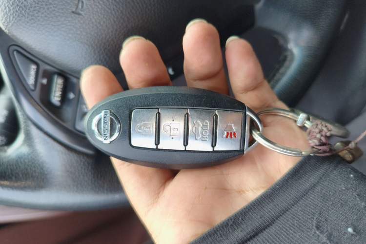 Used Infiniti QX50 2013 2.5L 4x4 Luxury Edition Vehicle Key