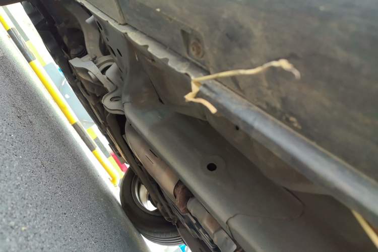 Used Infiniti QX50 2013 2.5L Two-Wheel-Drive Zunya Edition Chassis Front Right