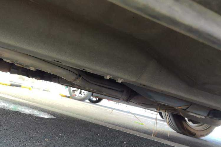 Used Infiniti QX50 2013 2.5L Two-Wheel-Drive Zunya Edition Chassis Rear