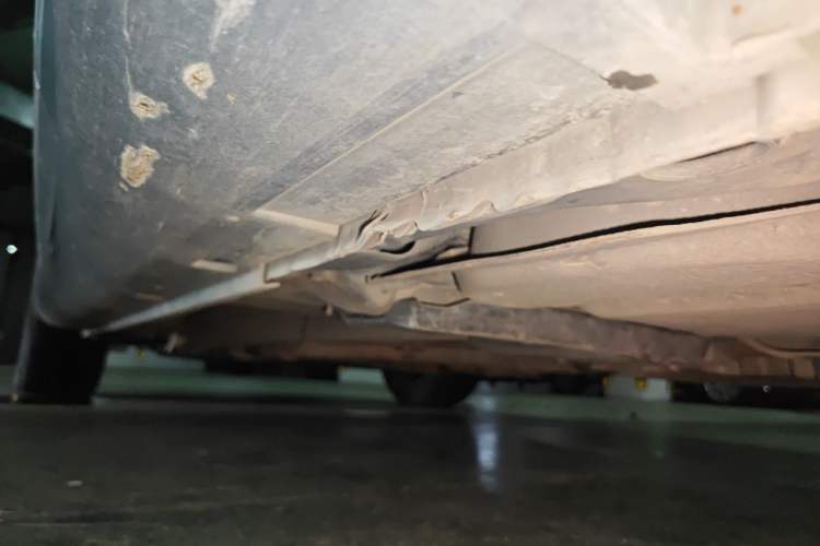 Used Infiniti QX50 2013 2.5L Two-Wheel-Drive Elegant Edition Chassis Rear Left