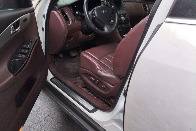 Used Infiniti QX50 2013 2.5L Two-Wheel-Drive Elegant Edition Driver Seat