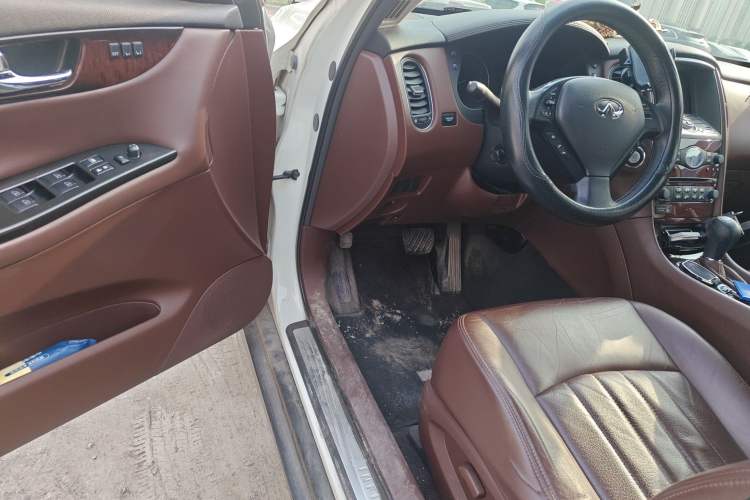 Used Infiniti QX50 2013 2.5L Two-Wheel-Drive Elegant Edition Driver Seat