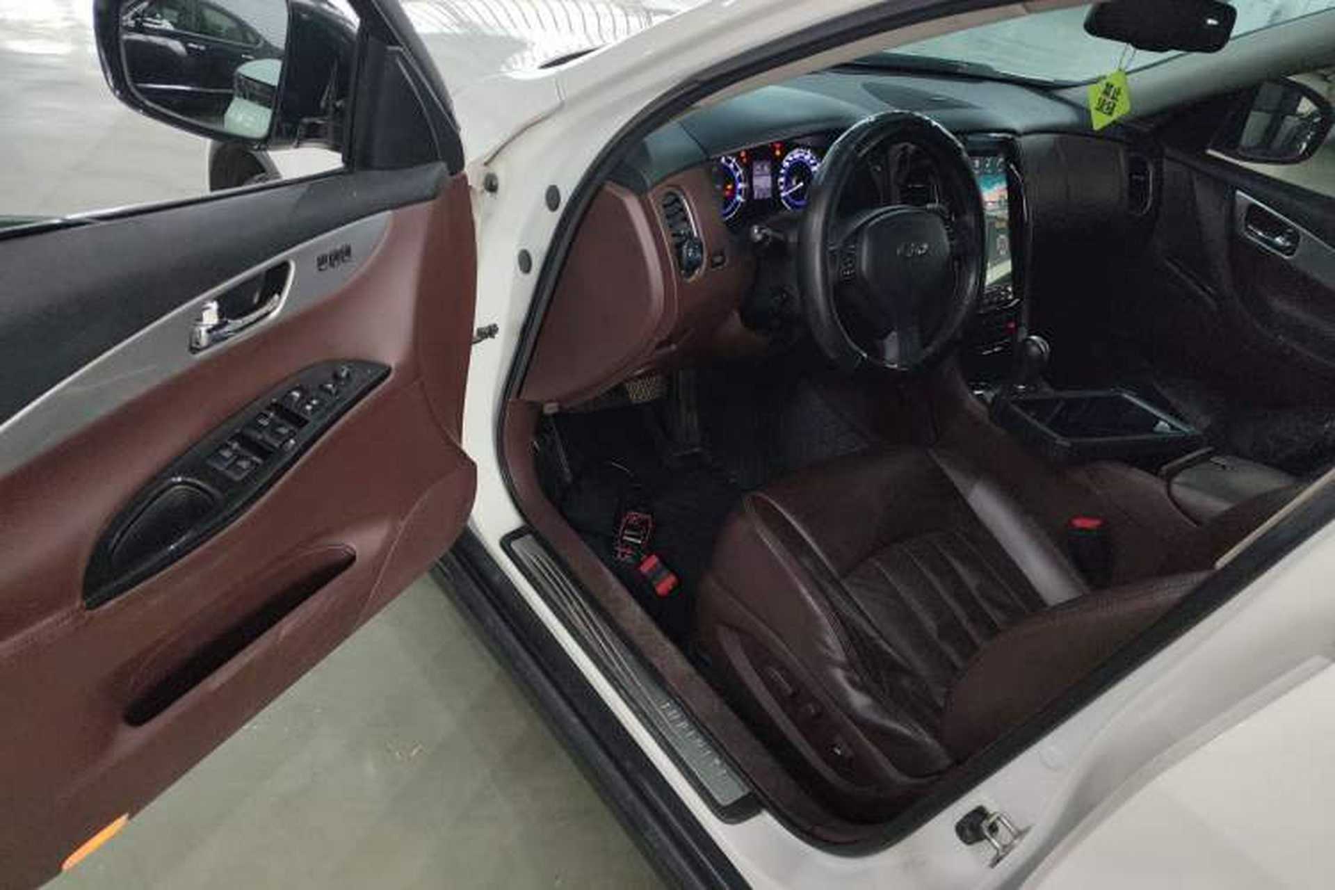 Used Infiniti QX50 2013 2.5L Two-Wheel-Drive Elegant Edition Driver Seat
