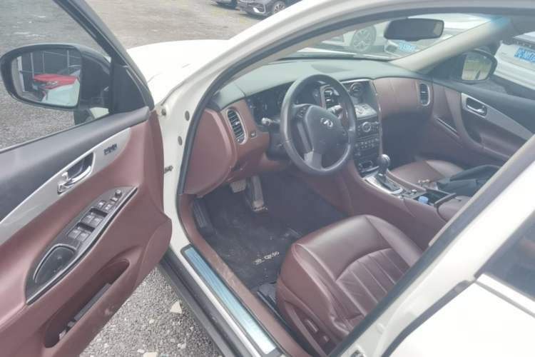 Used Infiniti QX50 2013 2.5L Two-Wheel-Drive Elegant Edition Driver Seat