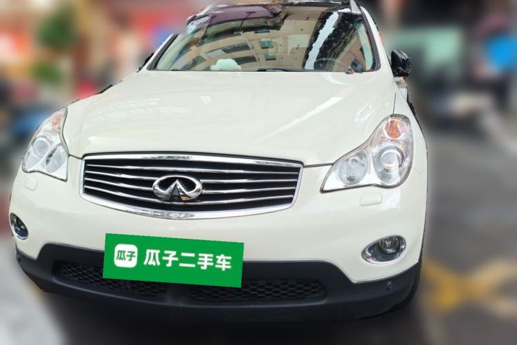 Used Infiniti QX50 2013 2.5L 4x4 Elegant Edition Front