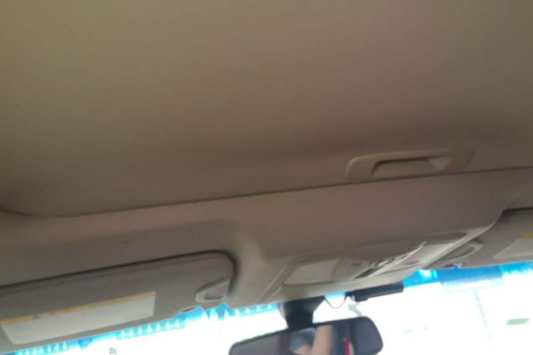 Used Infiniti QX50 2013 2.5L Two-Wheel-Drive Zunya Edition Headliner