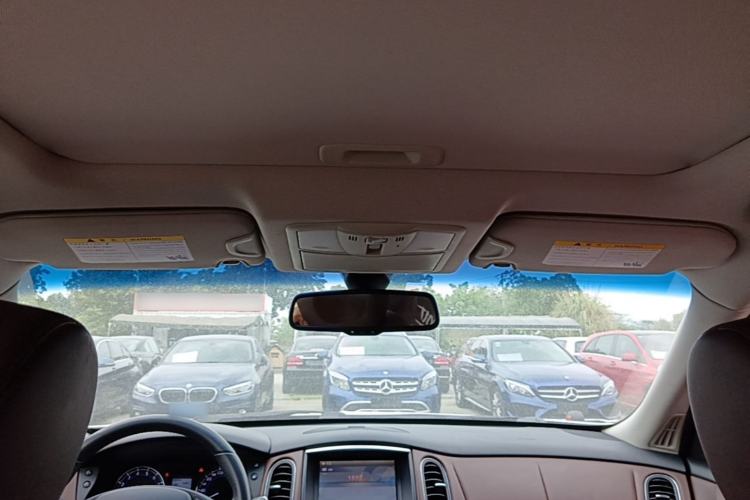 Used Infiniti QX50 2013 2.5L Two-Wheel-Drive Elegant Edition Headliner