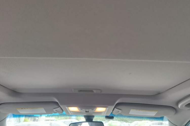 Used Infiniti QX50 2013 2.5L Two-Wheel-Drive Elegant Edition Headliner
