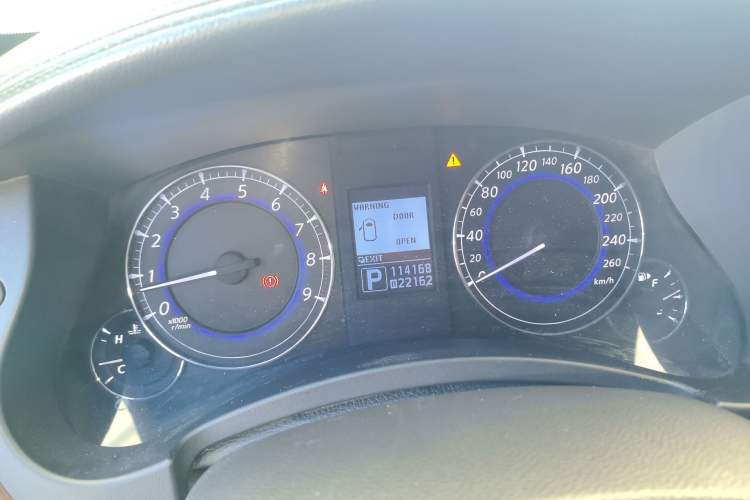 Used Infiniti QX50 2013 2.5L Two-Wheel-Drive Zunya Edition Instrument Cluster