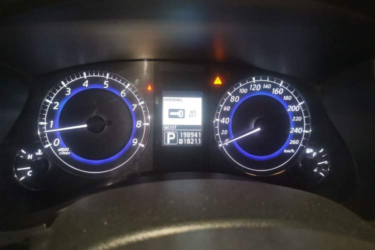 Used Infiniti QX50 2013 2.5L 4x4 Elegant Edition Instrument Cluster
