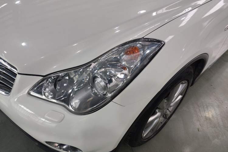 Used Infiniti QX50 2013 2.5L Two-Wheel-Drive Elegant Edition Left Front Headlight