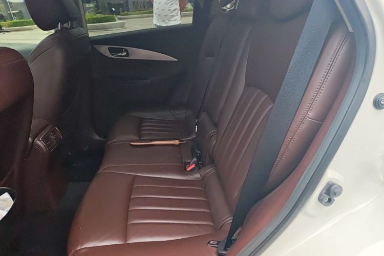 Used Infiniti QX50 2013 2.5L 4x4 Elegant Edition Left Rear Seat
