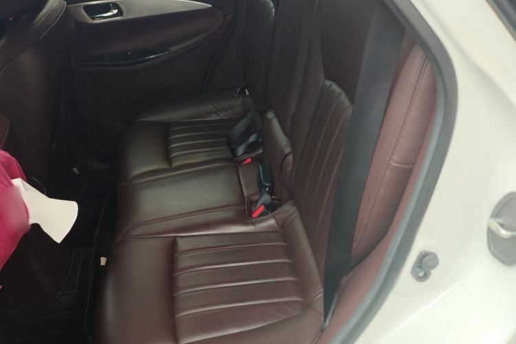 Used Infiniti QX50 2013 2.5L 4x4 Elegant Edition Left Rear Seat